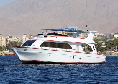 Al Rayes Boat - Boat Trips in Aqaba